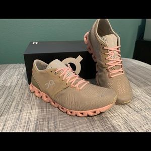 On Cloud X shoes - Rose Sand NEW